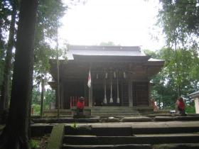 亀岡八幡宮