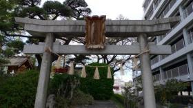 金岡八幡宮