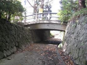 四谷用水